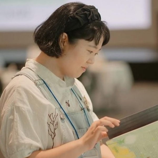 연두콩 작가의 춤추는 마법의 찻잔 [차의 나라 여왕님] 1인 인형극